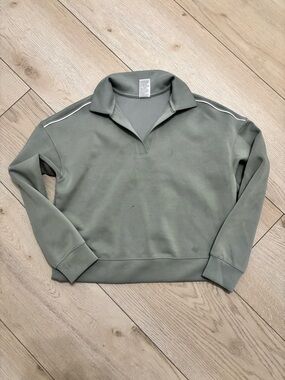 all in motion Sage Green V‑Neck Collared Pullover Sweater